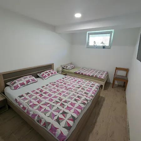 Apartment Mojca Near Bled Zabreznica Kültér fotó